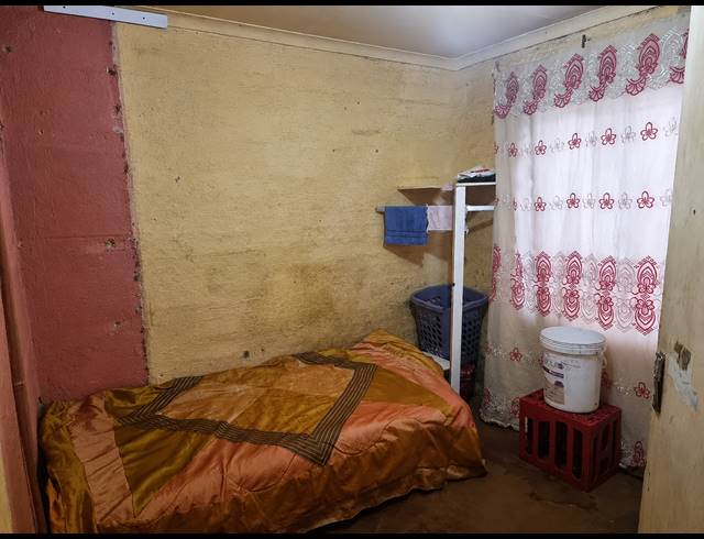 2 BEDROOM HOUSE FOR SALE IN EVATON WEST